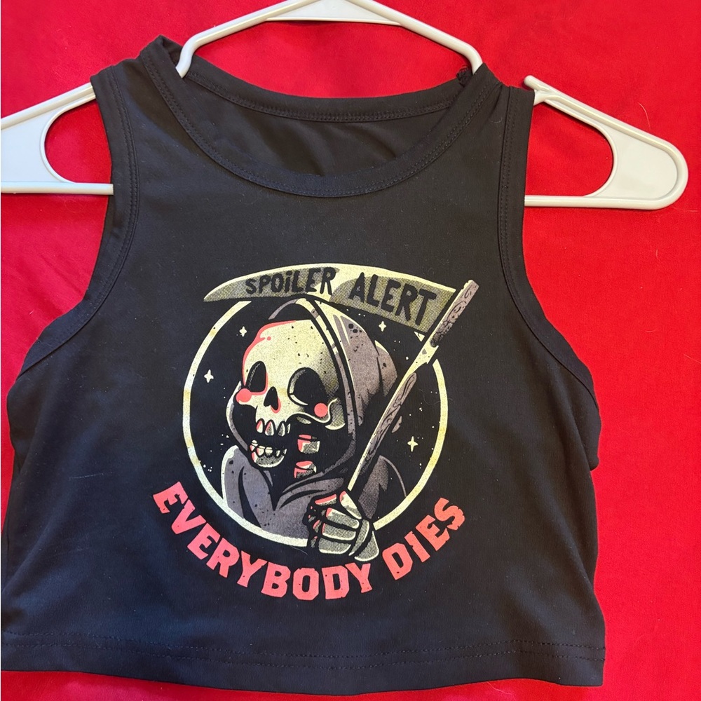 ROMWE Black Graphic Crop Top